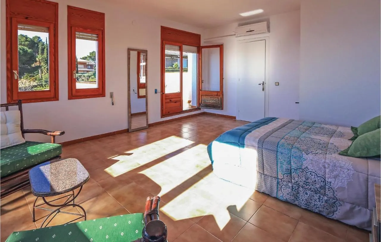 Amazing Home In Tossa De Mar With Kitchen Holiday home