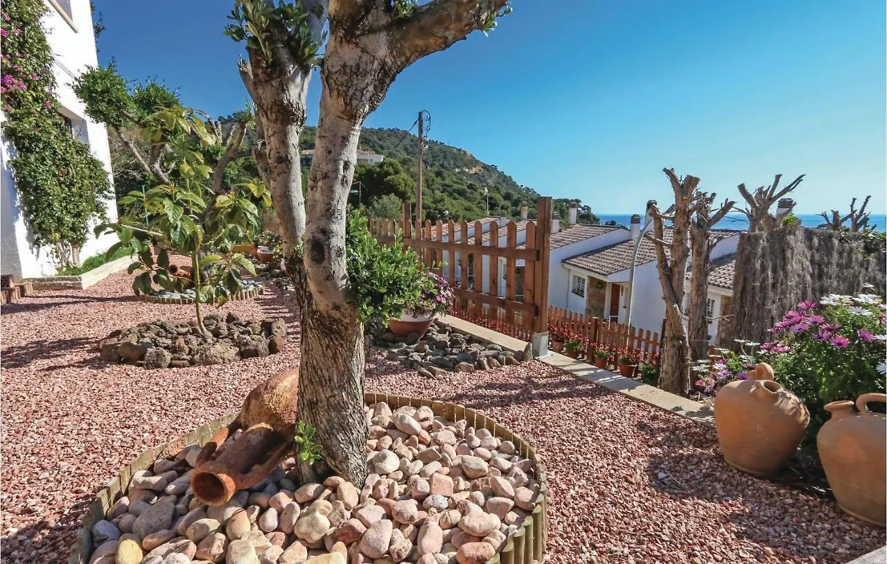 Amazing Home In Tossa De Mar With Kitchen 0*,